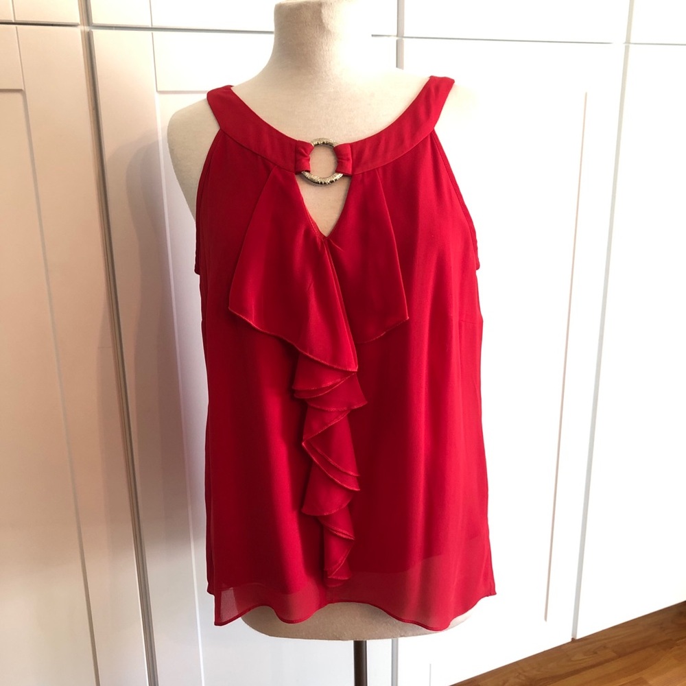 By & by Red flowy tank - size L